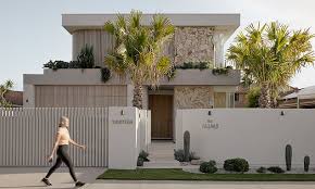 Home In Burleigh Heads