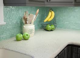 Kitchen Designers Love Glass Backsplashes