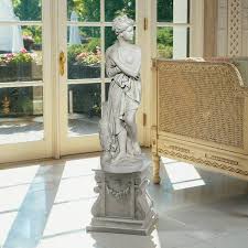 H Canovas Venus Italica Garden Statue