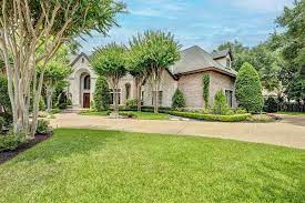 4 Crestwood Drive Houston Tx 77007