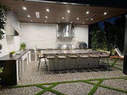 8 Outdoor Kitchen Layout Options With