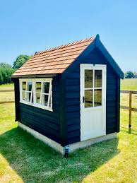 The Cosy Shed Co Posh Luxury Sheds