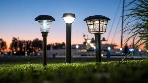 5 Best Outdoor Solar Lights Of 2023