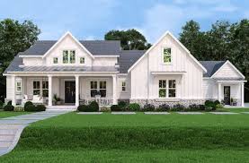 Modern Farmhouse Plan 4195 00032