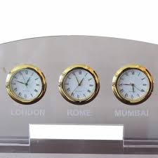 Multi Country Table Clock At Rs 724