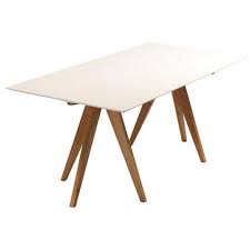 Icon Rectangle Table Timeless Design