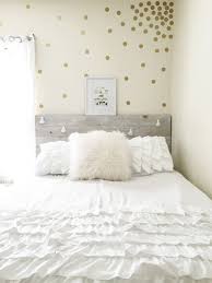 Polka Dot Wall Confetti Gold Polka Dot