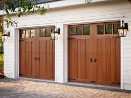 50 Inviting Garage Door Ideas