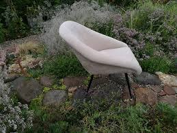 Pastil Chair