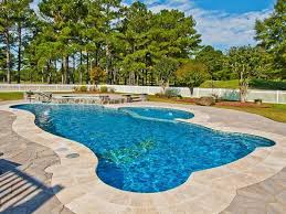 Backyard Pool Designs Fiberglass Pools