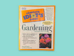 Complete S Guide To Gardening Book