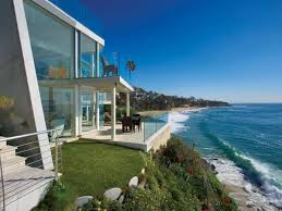 Contemporary Oceanfront House On Na