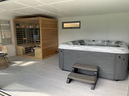 Garden Rooms With Saunas And Spas