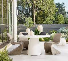 Pomona Concrete Round Outdoor Dining