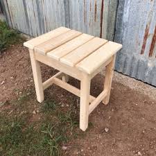Small Outdoor Tables