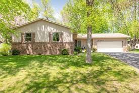 2431 beam ave maplewood mn 55109