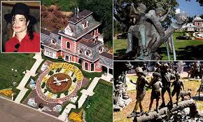 28 Statues From His Neverland Ranch
