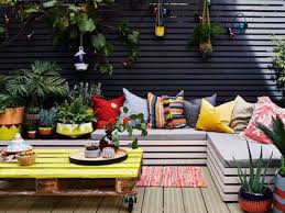What Is The Best Fence Paint Colour