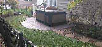 Hot Tub Paver Patio Surround In