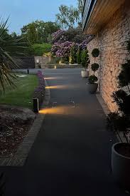 Low Voltage Outdoor Garden Lighting