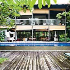 A Modern Tropical House Makes Simple