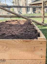 How To Fill A Raised Garden Bed For