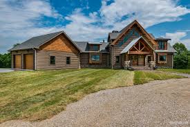 Log Home Exteriors