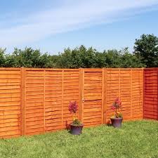 Waney Lap Fence Panel Forward