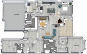 3 Bedroom Home With 3 Car Garage