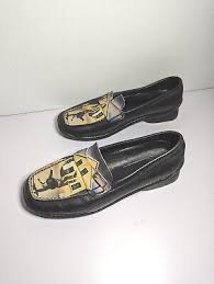 Icon Shoes Wearable Art Black Buckle