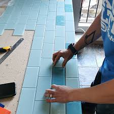 Easily Cut Curves On Glass Mosaic Or