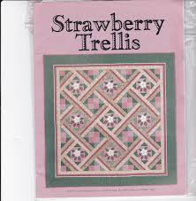 Quilt Pattern Strawberry Trellis Design