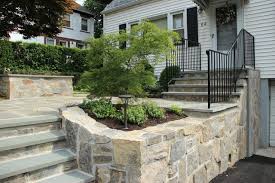 Front Lawn Retaining Wall Steps And