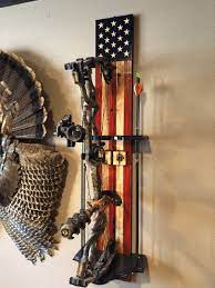 Old Glory Carved Compound Bow Rack