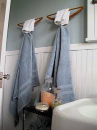 36 Amazing Bathroom Towel Rack Ideas To