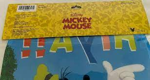 Disney Mickey Mouse Hiya Goofy Garden
