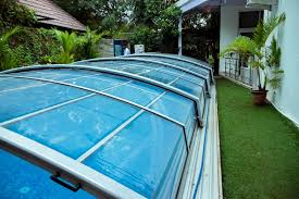 Fabricted White Swimming Pool Enclosure