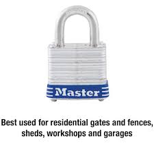 Master Lock Outdoor Padlock With Key 1