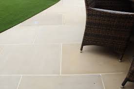 Removing Mortar Stains From Sandstone