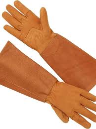 The Best Gardening Gloves To Protect