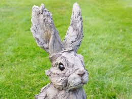 Large Garden Wood Effect Rabbit