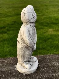 Garden Decor Concrete Golfer Sculpture