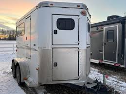 New Horse Trailers For At Vantage