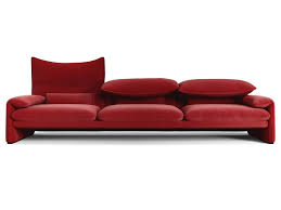 Maralunga 50 Leather Sofa With Headrest