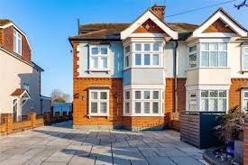 Sunnyside Gardens Upminster Rm14