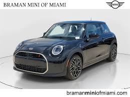 New 2025 Mini Cooper S 2d Hatchback In