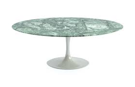 Knoll Saarinen Dining Table With White