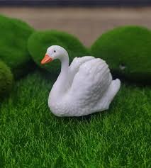 White Swan Thegreenyard In