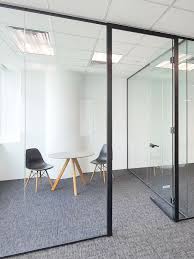 Solo Frameless Door Integrate Systems