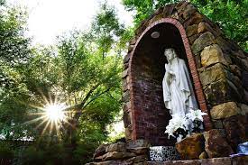 How To Create Your Own Marian Garden